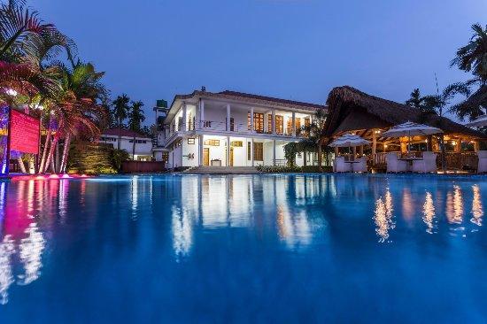 Zone Niathu Dimapur By The Park Hotell Exteriör bild