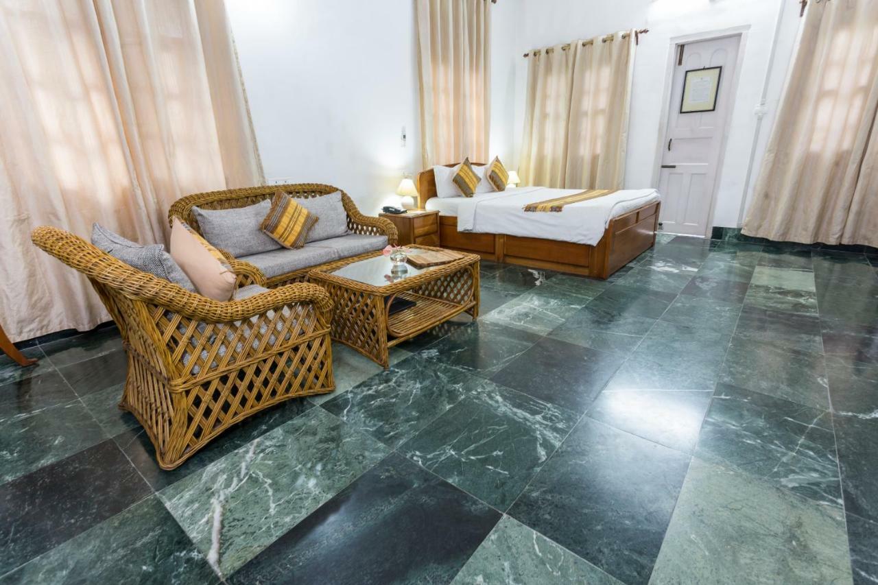 Zone Niathu Dimapur By The Park Hotell Exteriör bild
